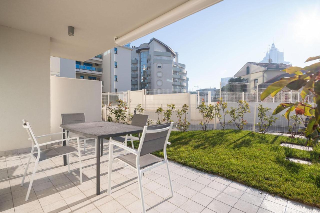 Immobiliare Jvl - Vm2 Appartement Lido di Jesolo Buitenkant foto