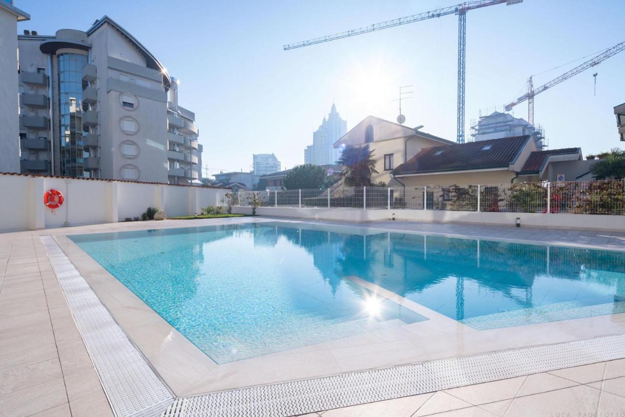 Immobiliare Jvl - Vm2 Appartement Lido di Jesolo Buitenkant foto