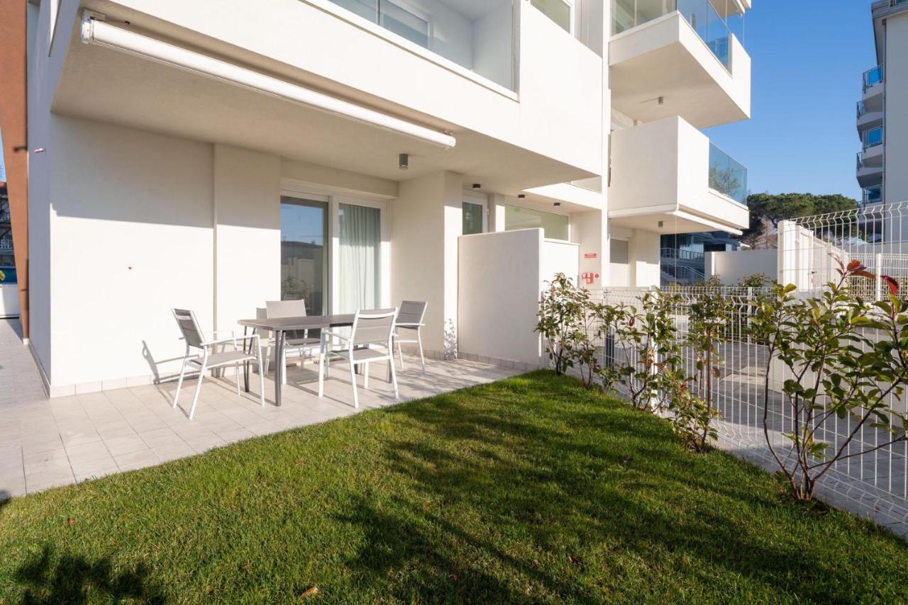 Immobiliare Jvl - Vm2 Appartement Lido di Jesolo Buitenkant foto
